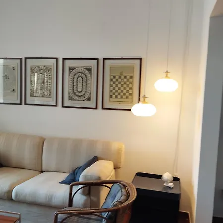 Piccolo Attico In Centro Apartament